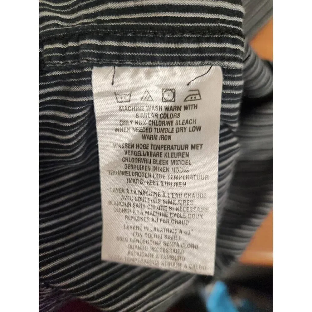 Harley-Davidson 2X long sleeved button-down strip shirt